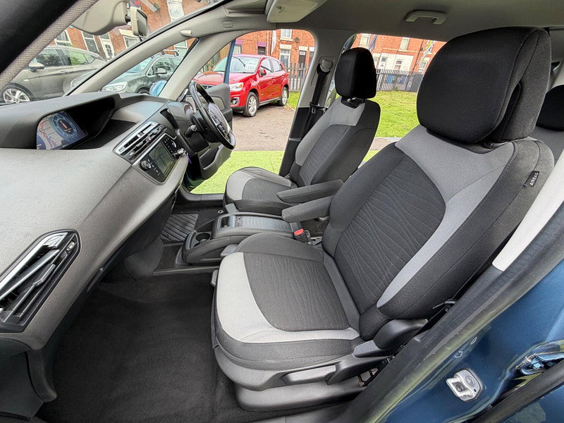 Citroen Grand C4 Picasso 1.6 e-HDi Airdream Exclusive MPV 5dr Diesel ETG6 Euro 5 (s/s) (115 ps) 5dr Automatic 2026
