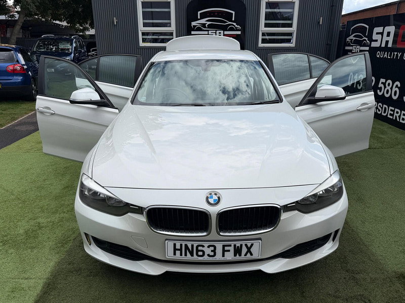 BMW 3 Series 2.0 320d ED EfficientDynamics Business Saloon 4dr Diesel Manual Euro 5 (s/s) (163 ps) 4dr Manual 2026