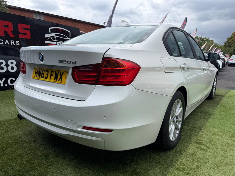 BMW 3 Series 2.0 320d ED EfficientDynamics Business Saloon 4dr Diesel Manual Euro 5 (s/s) (163 ps) 4dr Manual 2026