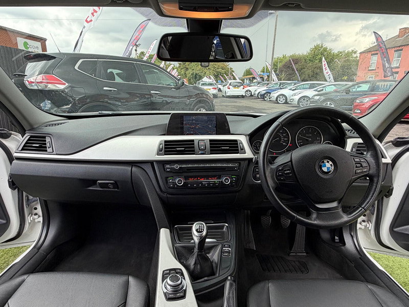 BMW 3 Series 2.0 320d ED EfficientDynamics Business Saloon 4dr Diesel Manual Euro 5 (s/s) (163 ps) 4dr Manual 2026