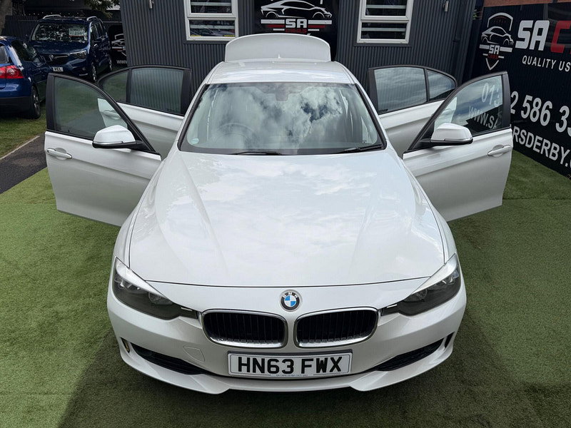 BMW 3 Series 2.0 320d ED EfficientDynamics Business Saloon 4dr Diesel Manual Euro 5 (s/s) (163 ps) 4dr Manual 2026
