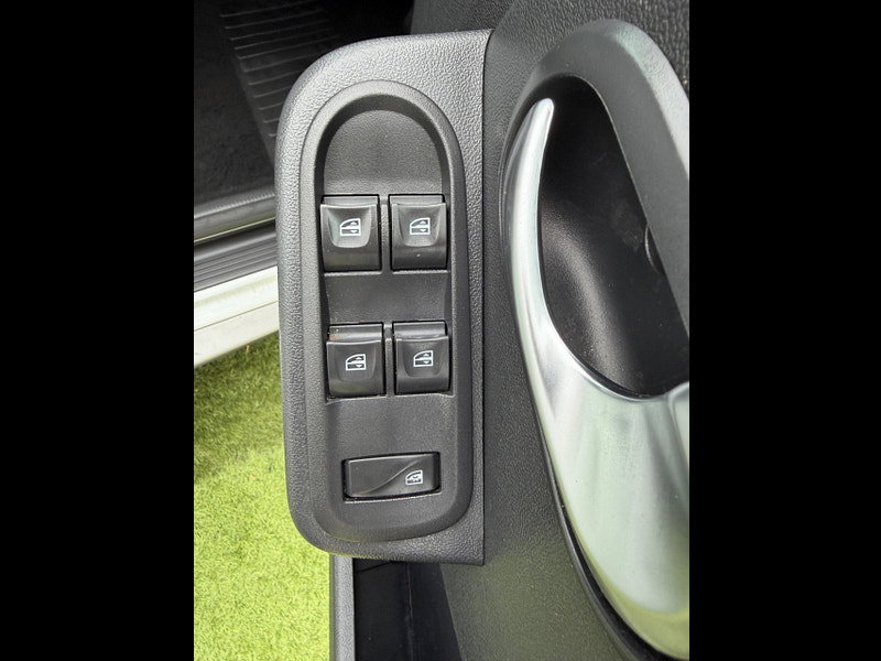 Dacia Duster 1.5 dCi Prestige SUV 5dr Diesel Manual Euro 6 (s/s) (110 ps) 5dr Manual 2026