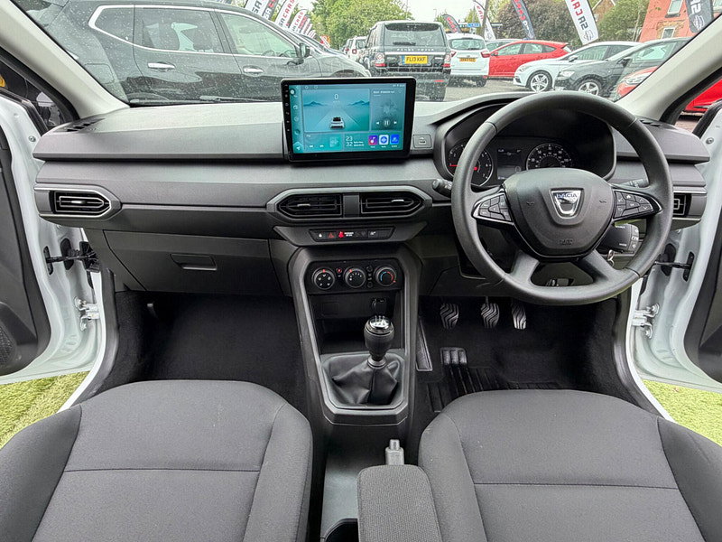 Dacia Sandero 1.0 SCe Essential Hatchback 5dr Petrol Manual Euro 6 (s/s) (65 ps) 5dr Manual 2026
