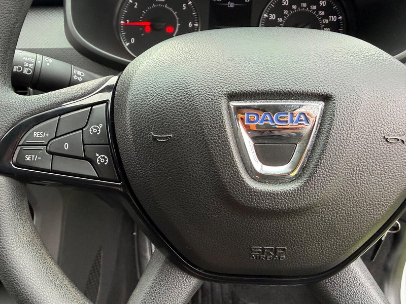 Dacia Sandero 1.0 SCe Essential Hatchback 5dr Petrol Manual Euro 6 (s/s) (65 ps) 5dr Manual 2026