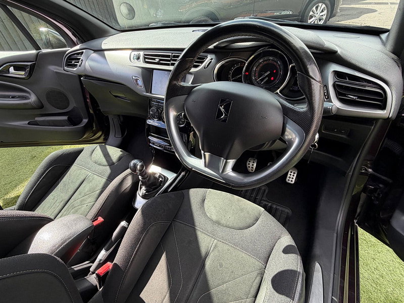DS Automobiles Ds 3 cabrio 1.2 PureTech Prestige Cabriolet 2dr Petrol Manual Euro 6 (s/s) (130 ps) 2dr Manual 2026