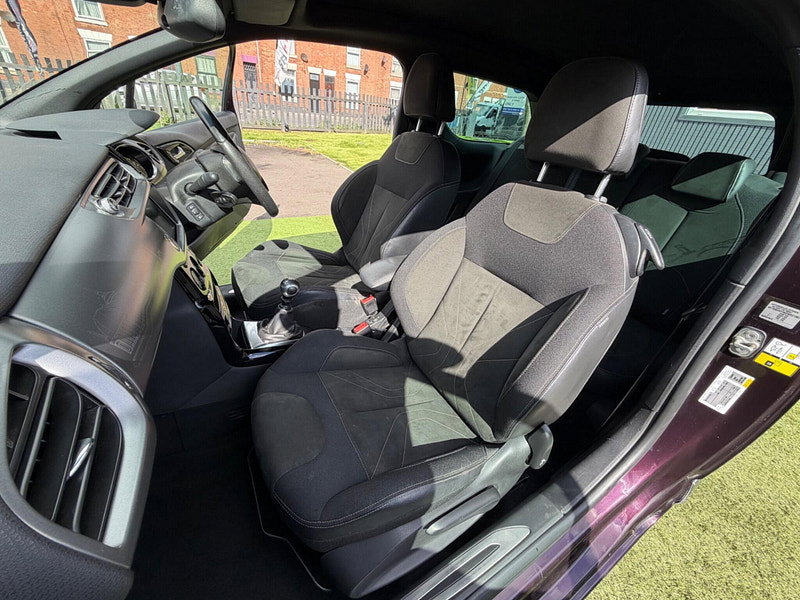 DS Automobiles Ds 3 cabrio 1.2 PureTech Prestige Cabriolet 2dr Petrol Manual Euro 6 (s/s) (130 ps) 2dr Manual 2026