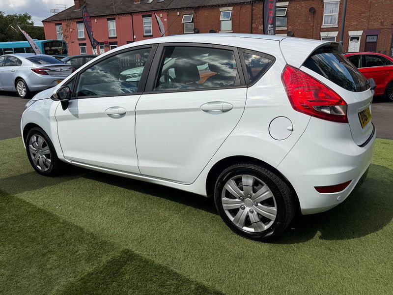 Ford Fiesta 1.25 Edge Hatchback 5dr Petrol Manual (124 g/km, 59 bhp) 5dr Manual 2026