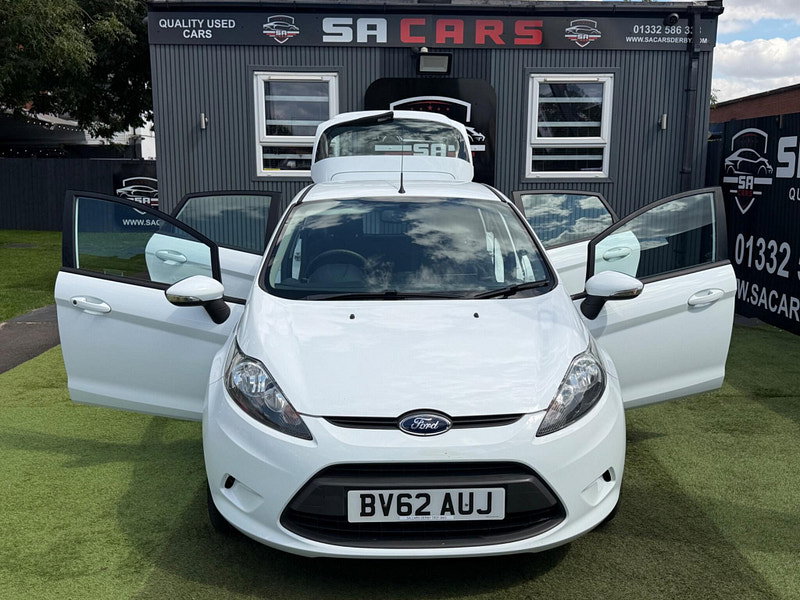 Ford Fiesta 1.25 Edge Hatchback 5dr Petrol Manual (124 g/km, 59 bhp) 5dr Manual 2026