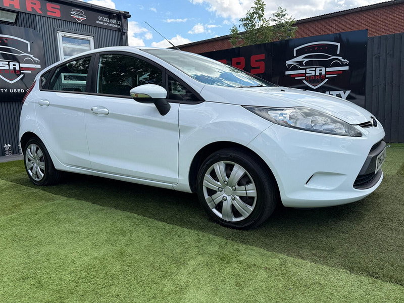 Ford Fiesta 1.25 Edge Hatchback 5dr Petrol Manual (124 g/km, 59 bhp) 5dr Manual 2026