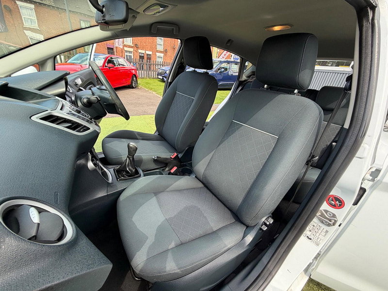 Ford Fiesta 1.25 Edge Hatchback 5dr Petrol Manual (124 g/km, 59 bhp) 5dr Manual 2026