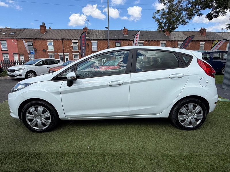Ford Fiesta 1.25 Edge Hatchback 5dr Petrol Manual (124 g/km, 59 bhp) 5dr Manual 2026