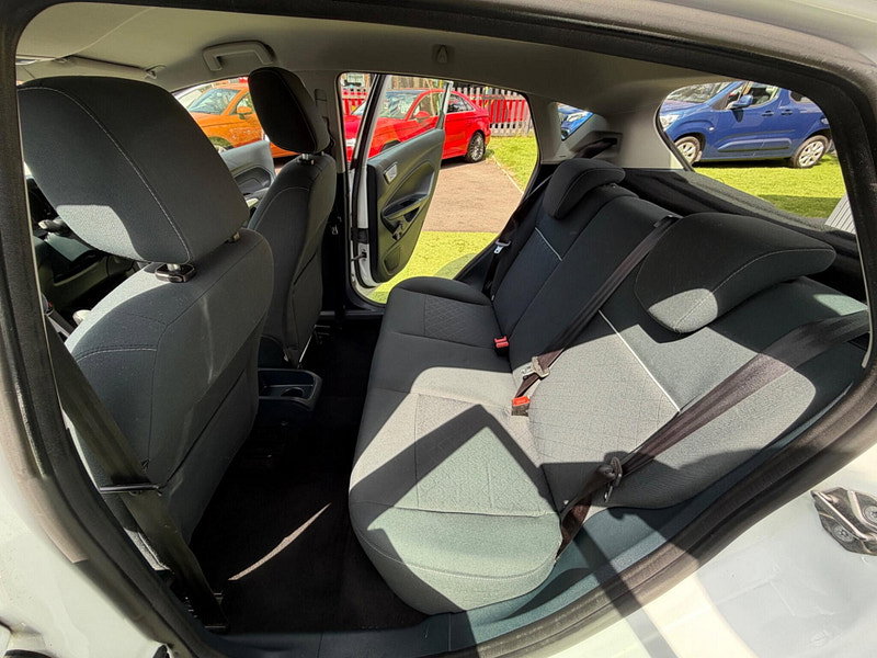 Ford Fiesta 1.25 Edge Hatchback 5dr Petrol Manual (124 g/km, 59 bhp) 5dr Manual 2026