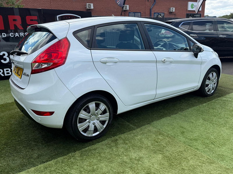 Ford Fiesta 1.25 Edge Hatchback 5dr Petrol Manual (124 g/km, 59 bhp) 5dr Manual 2026