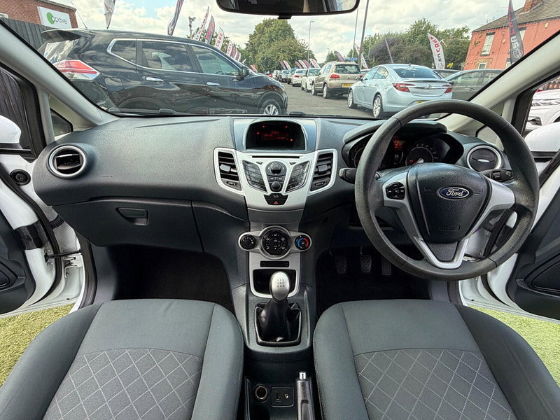 Ford Fiesta 1.25 Edge Hatchback 5dr Petrol Manual (124 g/km, 59 bhp) 5dr Manual 2026