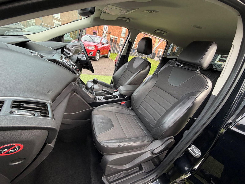 Ford Kuga 2.0 TDCi Titanium SUV 5dr Diesel Manual AWD Euro 5 (163 ps) 5dr Manual 2026