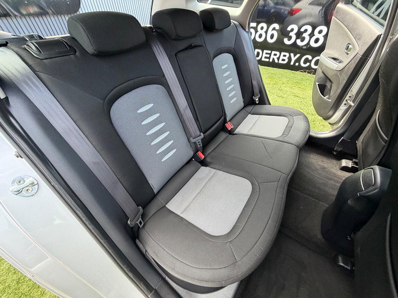 Kia Ceed 1.6 CRDi 2 Sportswagon 5dr Diesel Auto Euro 5 (126 bhp) 5dr Automatic 2026