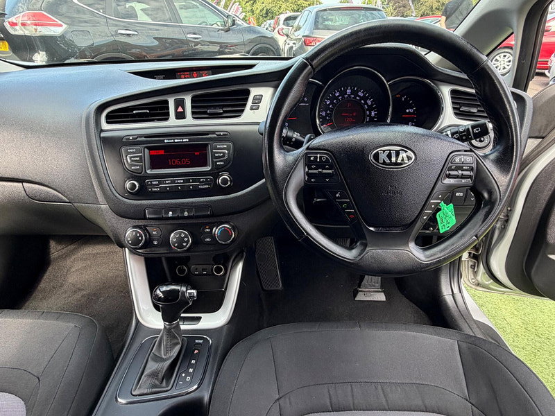 Kia Ceed 1.6 CRDi 2 Sportswagon 5dr Diesel Auto Euro 5 (126 bhp) 5dr Automatic 2026