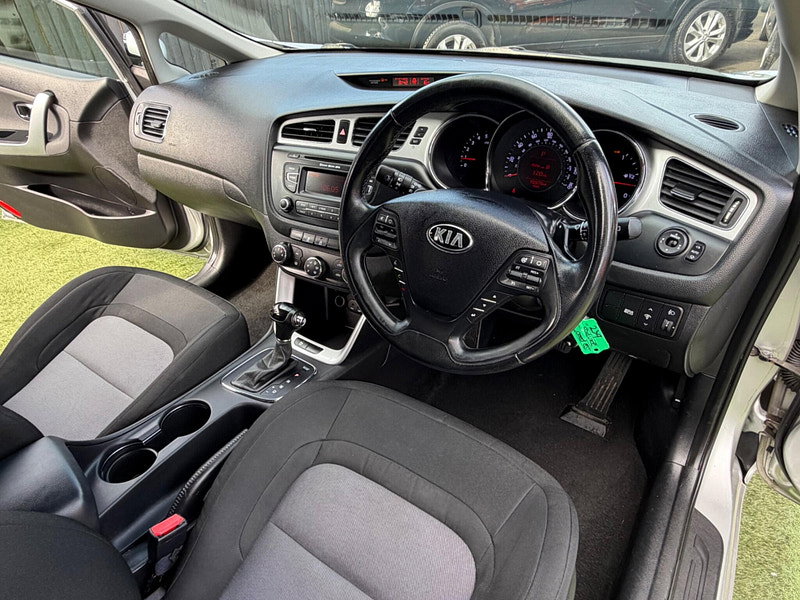 Kia Ceed 1.6 CRDi 2 Sportswagon 5dr Diesel Auto Euro 5 (126 bhp) 5dr Automatic 2026
