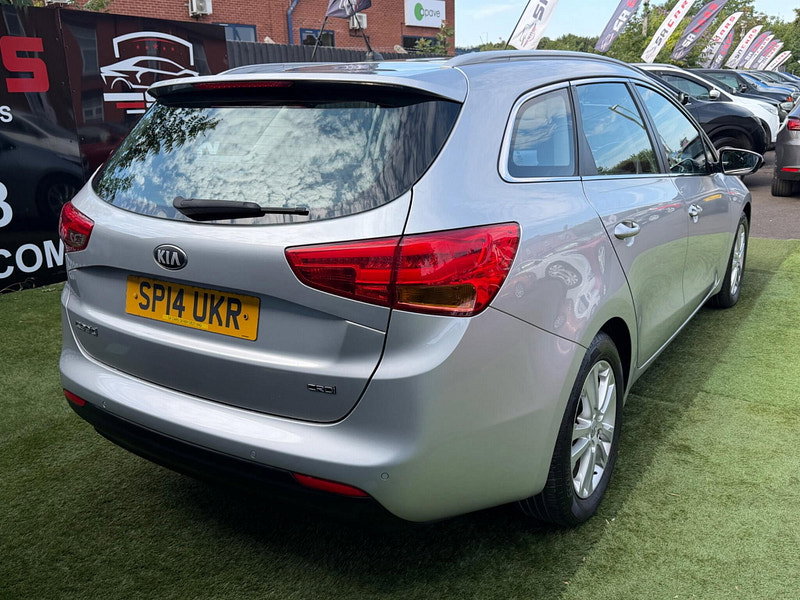 Kia Ceed 1.6 CRDi 2 Sportswagon 5dr Diesel Auto Euro 5 (126 bhp) 5dr Automatic 2026