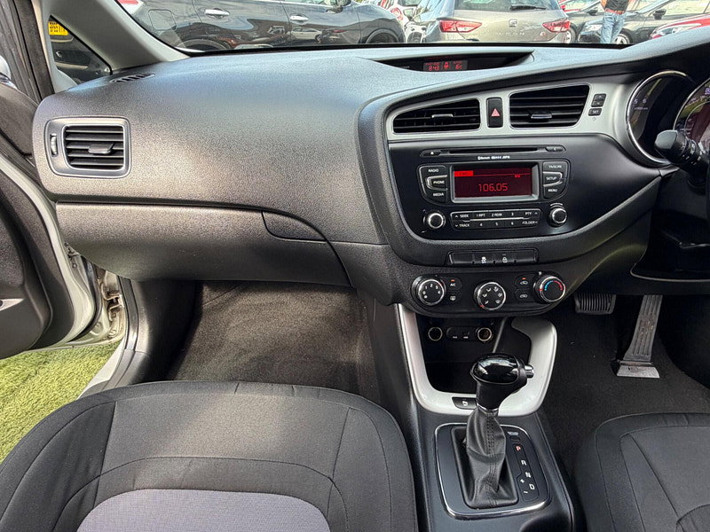 Kia Ceed 1.6 CRDi 2 Sportswagon 5dr Diesel Auto Euro 5 (126 bhp) 5dr Automatic 2026