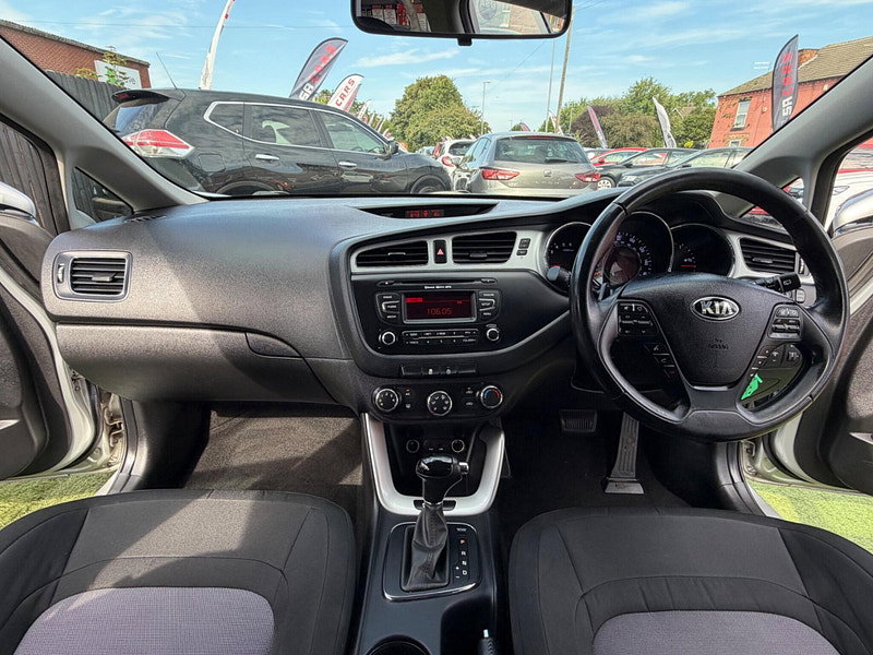 Kia Ceed 1.6 CRDi 2 Sportswagon 5dr Diesel Auto Euro 5 (126 bhp) 5dr Automatic 2026