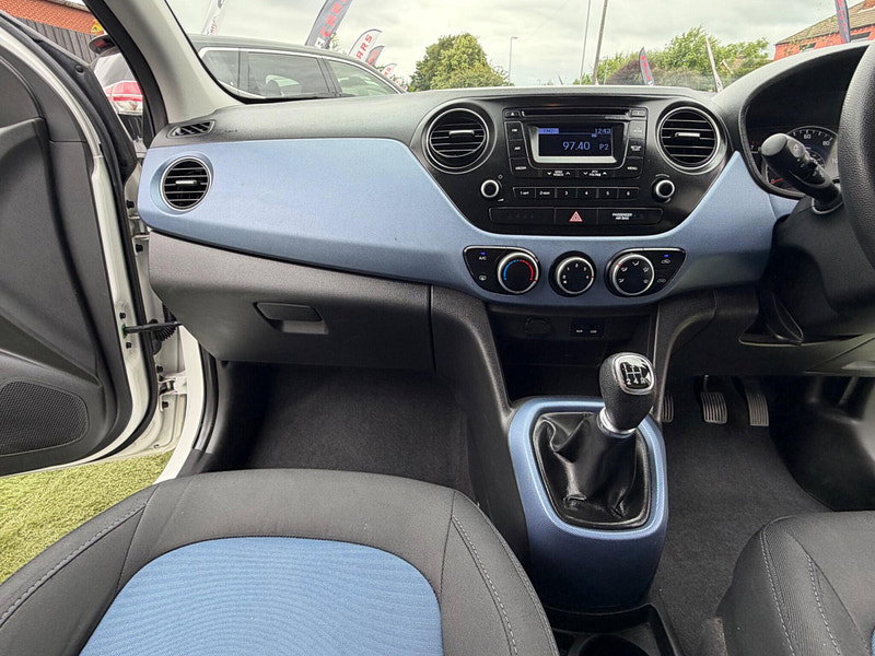 Hyundai I10 1.0 SE Hatchback 5dr Petrol Manual Euro 5 (66 ps) 5dr Manual 2026