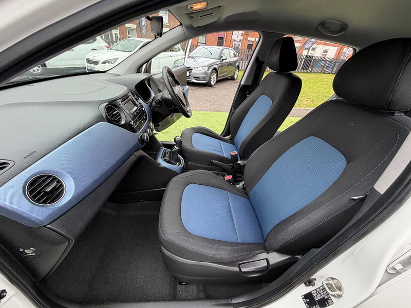 Hyundai I10 1.0 SE Hatchback 5dr Petrol Manual Euro 5 (66 ps) 5dr Manual 2026