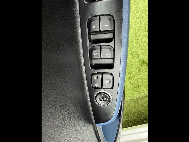 Hyundai I10 1.0 SE Hatchback 5dr Petrol Manual Euro 5 (66 ps) 5dr Manual 2026