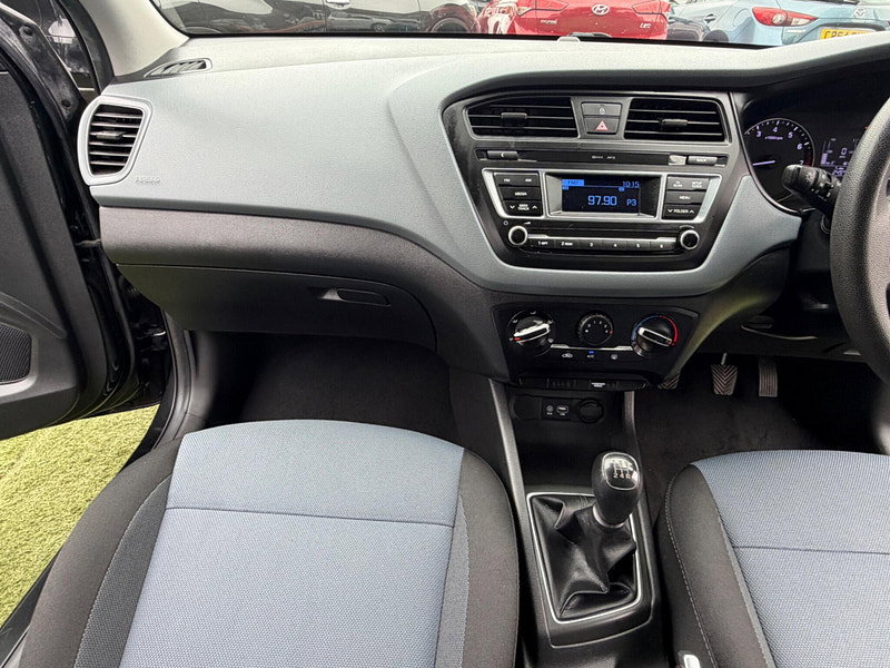 Hyundai I20 1.2 S Air Hatchback 5dr Petrol Manual Euro 6 (75 ps) 5dr Manual 2026