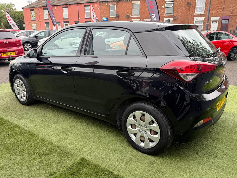 Hyundai I20 1.2 S Air Hatchback 5dr Petrol Manual Euro 6 (75 ps) 5dr Manual 2026