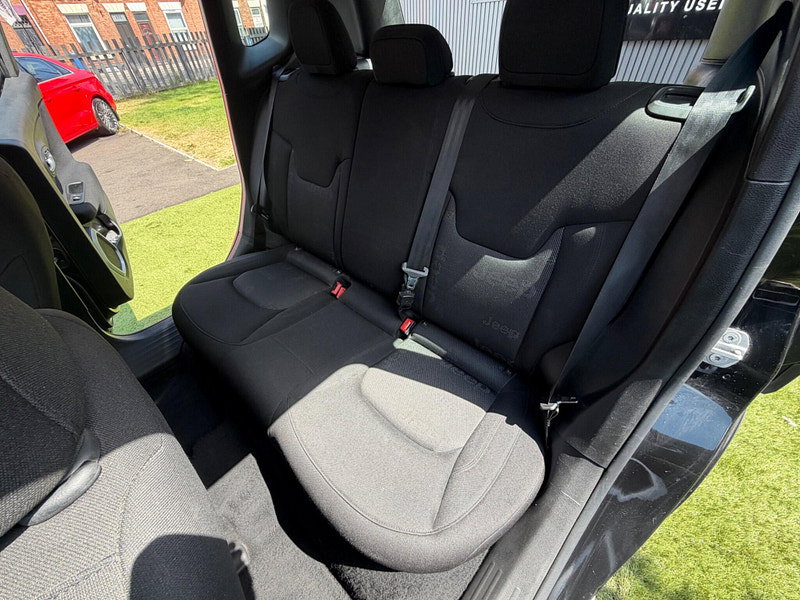 Jeep Renegade 1.6 E-TorQ Sport SUV 5dr Petrol Manual Euro 6 (s/s) (110 ps) 5dr Manual 2026