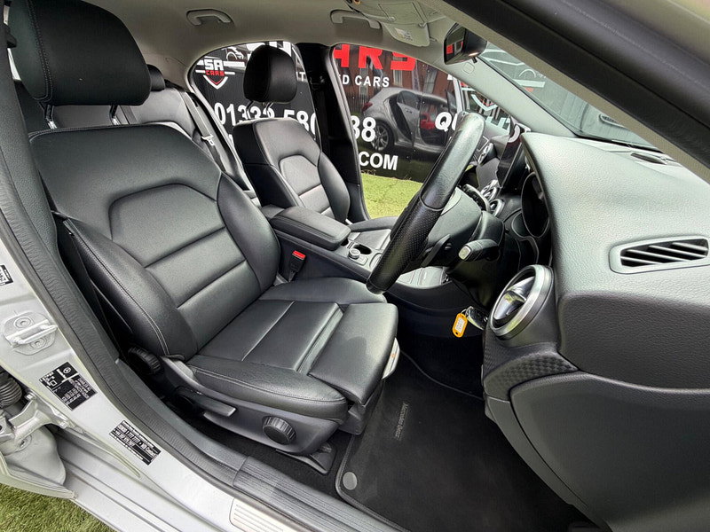 Mercedes-Benz A Class 1.6 A180 Sport (Executive) Hatchback 5dr Petrol 7G-DCT Euro 6 (s/s) (122 ps) 5dr Automatic 2026