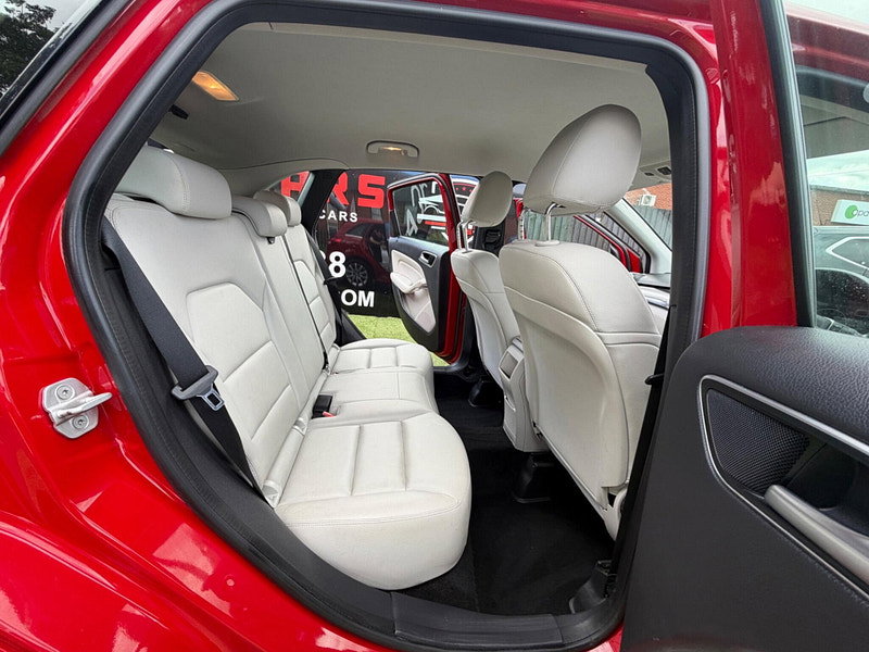 Mercedes-Benz B Class 1.6 B180 BlueEfficiency SE MPV 5dr Petrol 7G-DCT Euro 5 (s/s) (122 ps) 5dr Automatic 2026