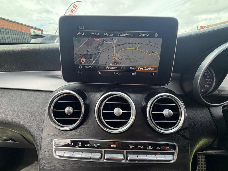Mercedes-Benz GLC 2.1 GLC250d AMG Line (Premium Plus) SUV 5dr Diesel G-Tronic 4MATIC Euro 6 (s/s) (204 ps) 5dr Automatic 2026