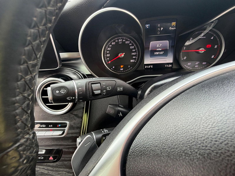 Mercedes-Benz GLC 2.1 GLC250d AMG Line (Premium Plus) SUV 5dr Diesel G-Tronic 4MATIC Euro 6 (s/s) (204 ps) 5dr Automatic 2026