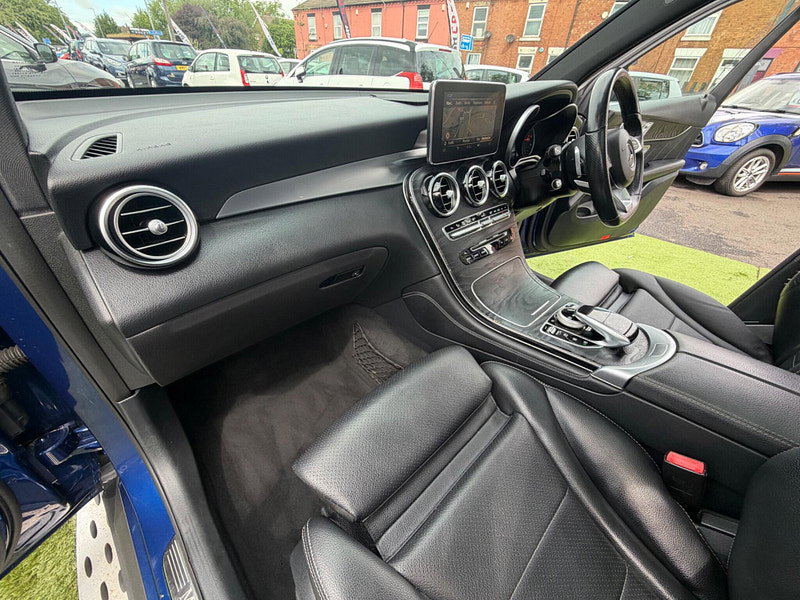 Mercedes-Benz GLC 2.1 GLC250d AMG Line (Premium Plus) SUV 5dr Diesel G-Tronic 4MATIC Euro 6 (s/s) (204 ps) 5dr Automatic 2026