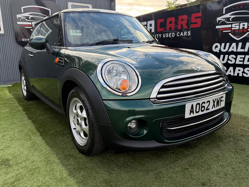 MINI Hatch 1.6 Cooper Hatchback 3dr Petrol Manual Euro 5 (s/s) (122 ps) 3dr Manual 2026