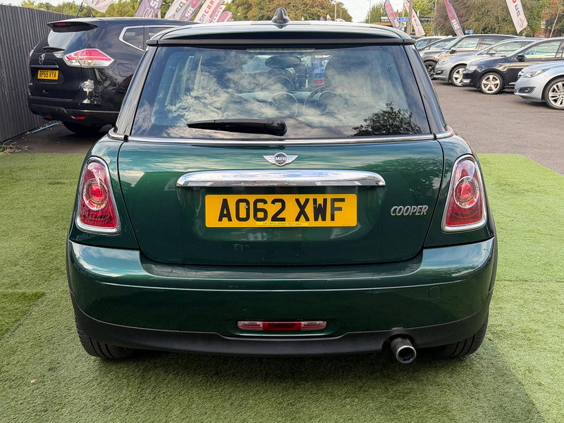 MINI Hatch 1.6 Cooper Hatchback 3dr Petrol Manual Euro 5 (s/s) (122 ps) 3dr Manual 2026