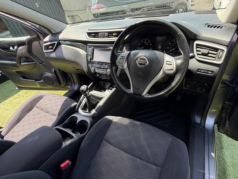 Nissan Qashqai 1.2 DIG-T n-tec SUV 5dr Petrol Manual 2WD Euro 6 (s/s) (115 ps) 5dr Manual 2026