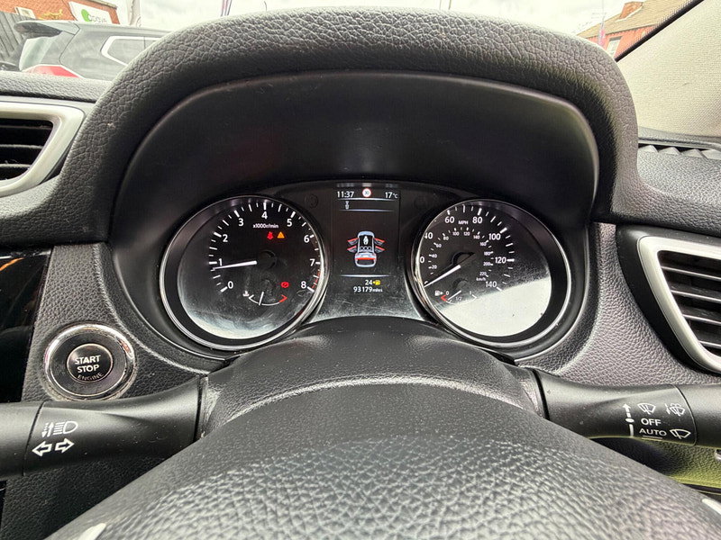 Nissan Qashqai 1.2 DIG-T N-Connecta SUV 5dr Petrol Manual 2WD Euro 6 (s/s) (115 ps) 5dr Manual 2026