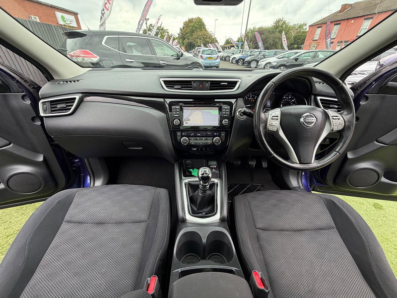 Nissan Qashqai 1.2 DIG-T N-Connecta SUV 5dr Petrol Manual 2WD Euro 6 (s/s) (115 ps) 5dr Manual 2026