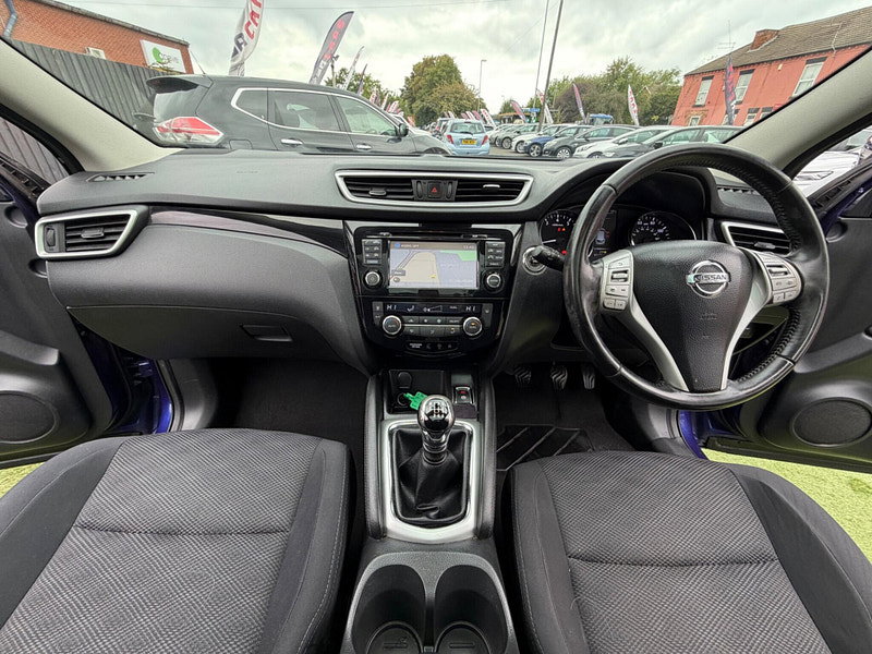 Nissan Qashqai 1.2 DIG-T N-Connecta SUV 5dr Petrol Manual 2WD Euro 6 (s/s) (115 ps) 5dr Manual 2026