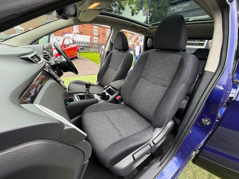 Nissan Qashqai 1.2 DIG-T N-Connecta SUV 5dr Petrol Manual 2WD Euro 6 (s/s) (115 ps) 5dr Manual 2026