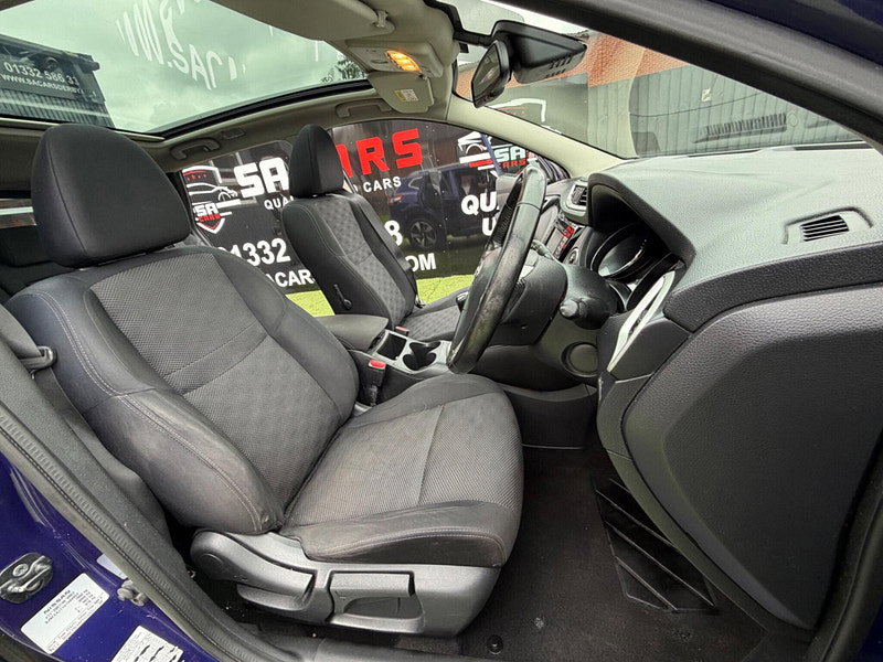 Nissan Qashqai 1.2 DIG-T N-Connecta SUV 5dr Petrol Manual 2WD Euro 6 (s/s) (115 ps) 5dr Manual 2026