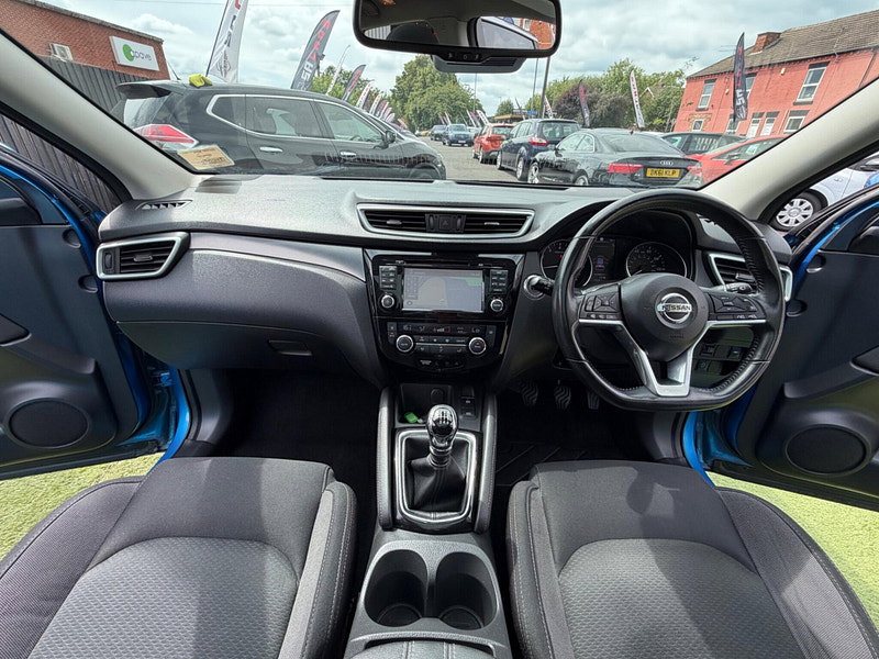 Nissan Qashqai 1.3 DIG-T N-Connecta SUV 5dr Petrol Manual Euro 6 (s/s) (140 ps) 5dr Manual 2026
