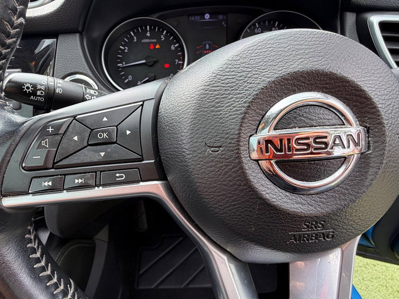 Nissan Qashqai 1.3 DIG-T N-Connecta SUV 5dr Petrol Manual Euro 6 (s/s) (140 ps) 5dr Manual 2026