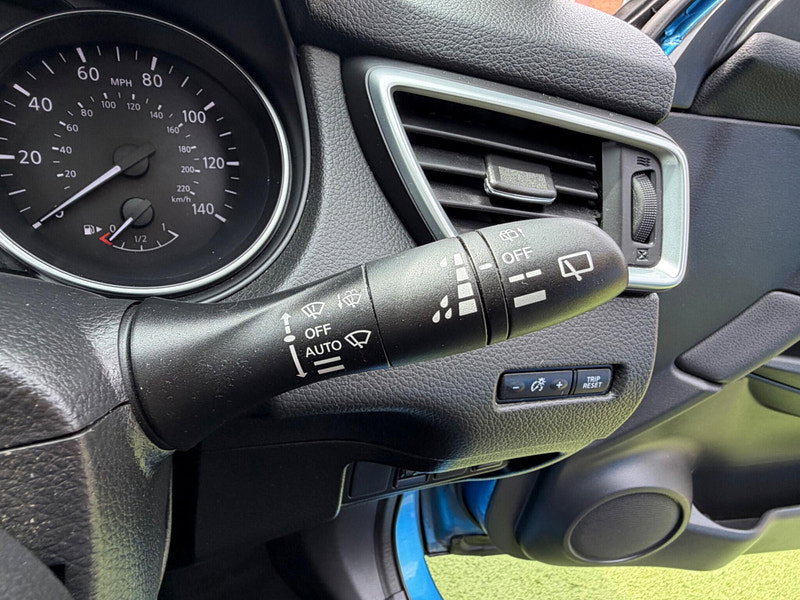 Nissan Qashqai 1.3 DIG-T N-Connecta SUV 5dr Petrol Manual Euro 6 (s/s) (140 ps) 5dr Manual 2026