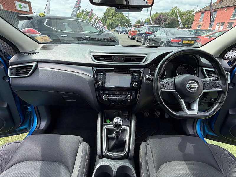 Nissan Qashqai 1.3 DIG-T N-Connecta SUV 5dr Petrol Manual Euro 6 (s/s) (140 ps) 5dr Manual 2026