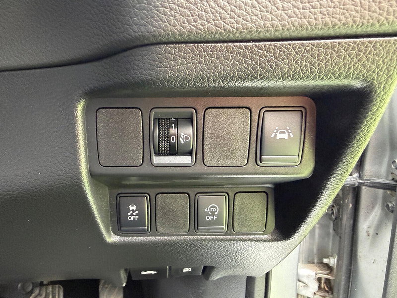 Nissan Qashqai 1.5 dCi N-Connecta SUV 5dr Diesel Manual 2WD Euro 6 (s/s) (110 ps) 5dr Manual 2026