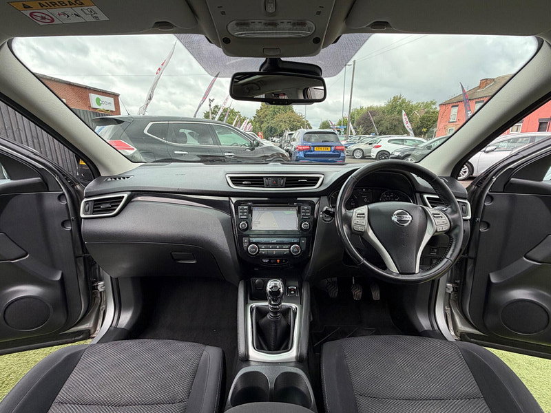 Nissan Qashqai 1.5 dCi N-Connecta SUV 5dr Diesel Manual 2WD Euro 6 (s/s) (110 ps) 5dr Manual 2026